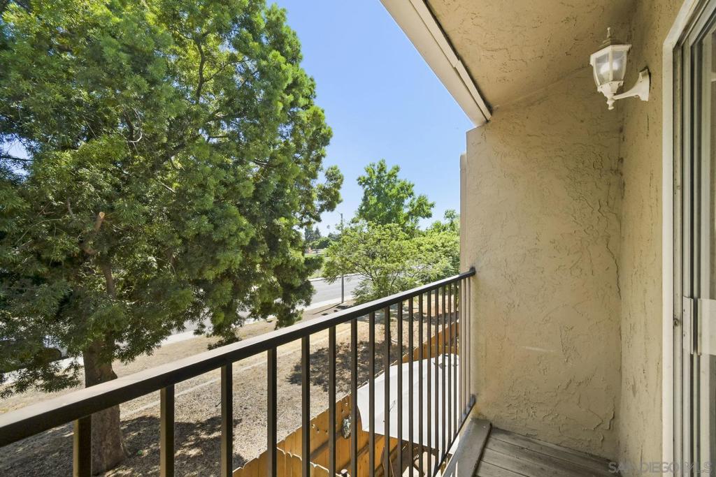 MLS #250035051SD image #14