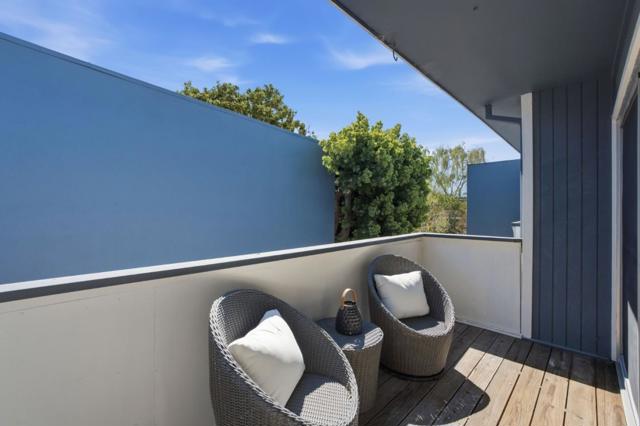 315 Carlos Avenue, Redwood City CA: https://media.crmls.org/mediaz/0210441c-5ab3-4275-8e6d-bb61465d7a9e.jpg