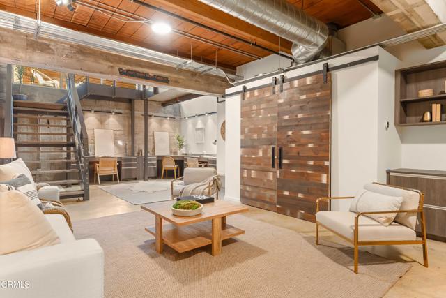 Detail Gallery Image 30 of 53 For 530 S Hewitt St #144,  Los Angeles,  CA 90013 - 2 Beds | 1/1 Baths