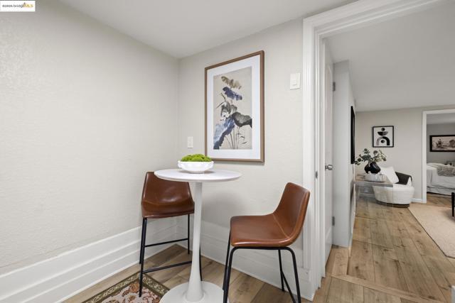 2050 E 30Th St, Oakland CA: https://media.crmls.org/mediaz/0213508b-d488-4a8a-80ae-ef4dd565c154.jpg