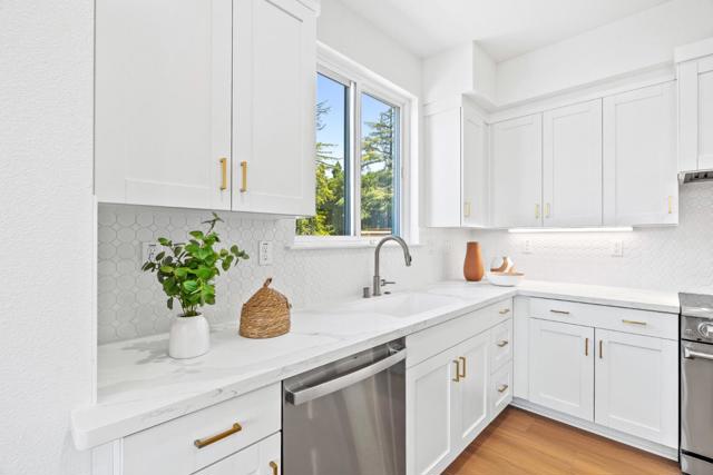 927 Woodside Road, Redwood City CA: https://media.crmls.org/mediaz/021356c9-11ee-4197-98cf-bd8496e3dcea.jpg