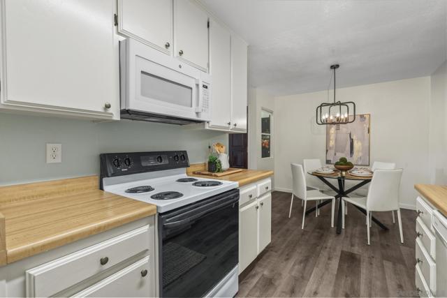 1017 S. Sunshine Ave, El Cajon CA: https://media.crmls.org/mediaz/0213d64c-d6d8-42cd-bc2d-9c28c0b0a0f3.jpg