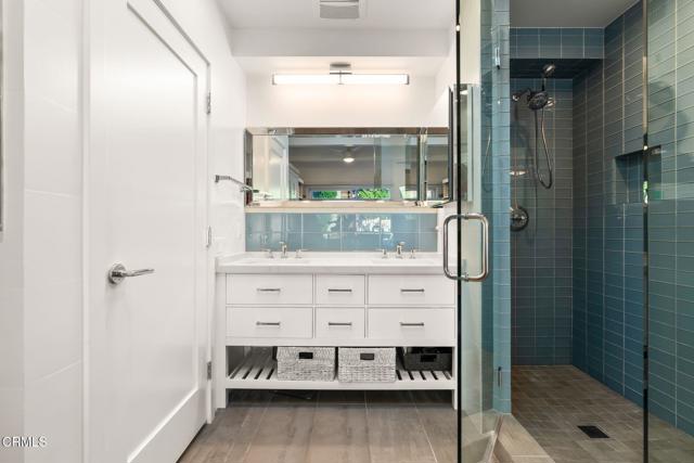 Detail Gallery Image 25 of 52 For 11770 Pacific Coast Hwy #U,  Malibu,  CA 90265 - 4 Beds | 4 Baths