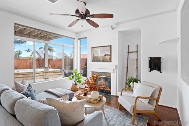2412 Starlight Gln, Escondido CA: https://media.crmls.org/mediaz/0214d1d1-ad05-471b-bb18-14bf35b700da.jpg