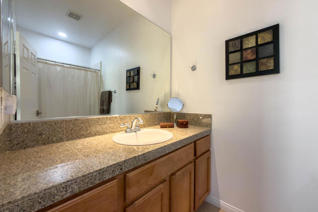 222 Canyon Circle N #5, Palm Springs, CA 92264