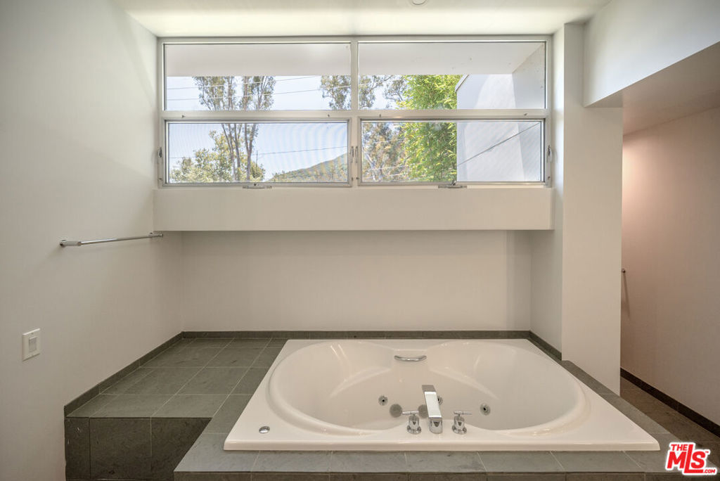 MLS #26859723 image #30