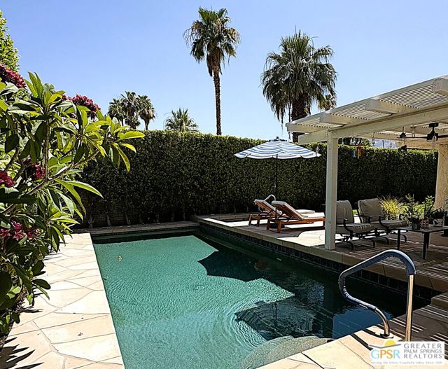 2795 Alondra Way, Palm Springs CA: https://media.crmls.org/mediaz/02193cd8-5f5c-42cd-9840-e573b947becd.jpg