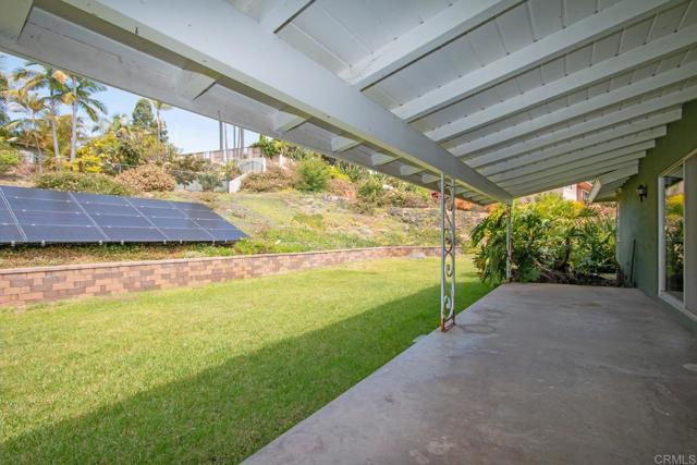 Detail Gallery Image 19 of 26 For 1124 Alta Vista Dr, Vista,  CA 92084 - 3 Beds | 2/1 Baths