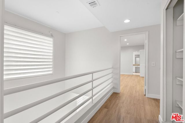 1617 S Beverly Glen Boulevard, Los Angeles CA: https://media.crmls.org/mediaz/021b3ddf-f5c0-4210-9a70-7e7e68e605fd.jpg