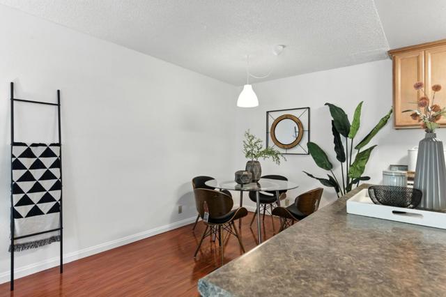 490 Auburn Way, San Jose CA: https://media.crmls.org/mediaz/021e05df-0bda-4858-aff1-9670c898b57e.jpg