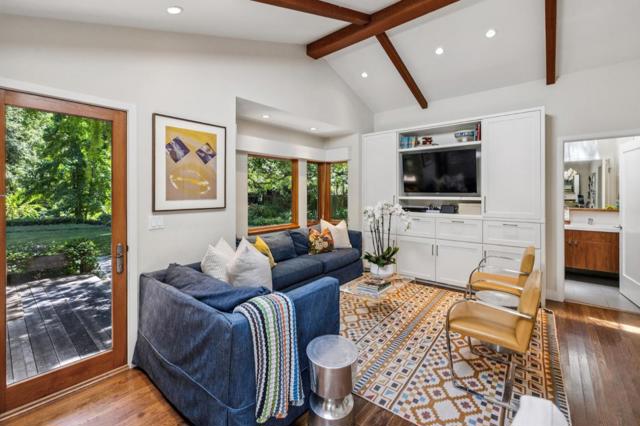 3323 Woodside Road, Woodside CA: https://media.crmls.org/mediaz/021e4e30-e5ac-4308-abb6-46ed46bd7a78.jpg