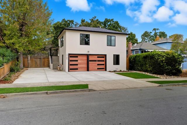 2766 Carolina Avenue, Redwood City CA: https://media.crmls.org/mediaz/021f38df-35f6-4fc9-8a50-abe7949f5e86.jpg