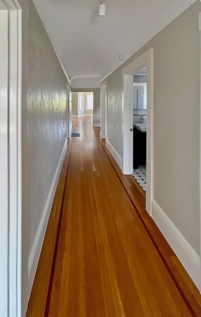 169 Brompton Avenue, San Francisco CA: https://media.crmls.org/mediaz/022006f1-e8f3-4c41-86e3-2b221283ec5d.jpg