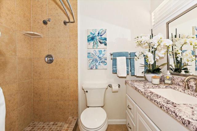 Image 16 of 33 For 51495 Avenida Obregon