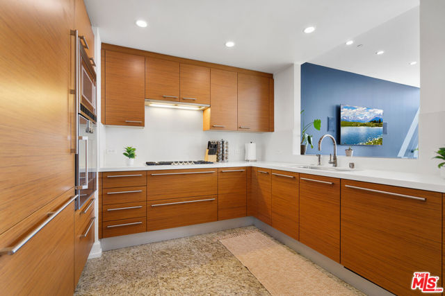 900 W Olympic Boulevard, Los Angeles CA: https://media.crmls.org/mediaz/022134f5-645d-44ed-94c5-62ca332c704c.jpg