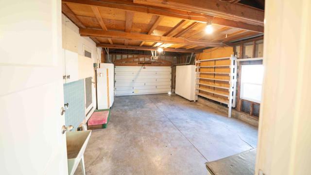 1091 Essex Avenue, Sunnyvale CA: https://media.crmls.org/mediaz/02220771-b9e9-4f47-9722-2347b4fb5ba3.jpg