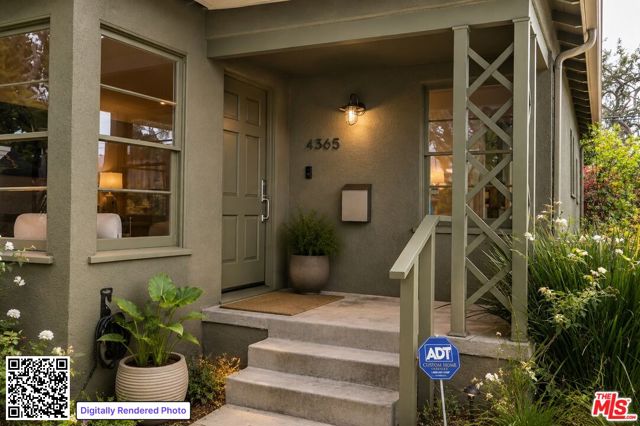 4365 Elenda Street photo 2