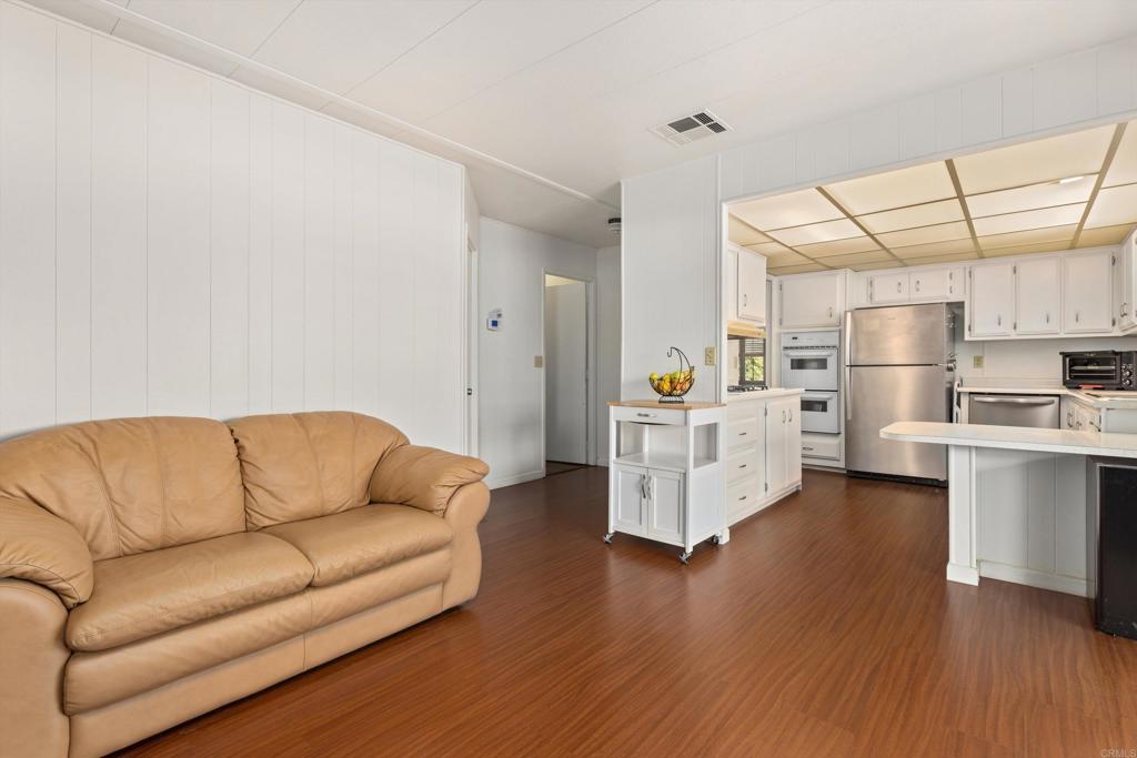 3535 Linda Vista Drive - photo 18
