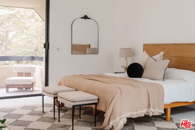 2227 Century Hill, Los Angeles CA: https://media.crmls.org/mediaz/0222c72f-07f0-478d-9df9-ee48459d8dbe.jpg
