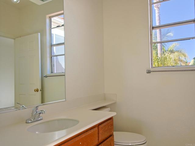 Detail Gallery Image 40 of 43 For 4918 Amador Dr, Oceanside,  CA 92056 - 5 Beds | 3/1 Baths