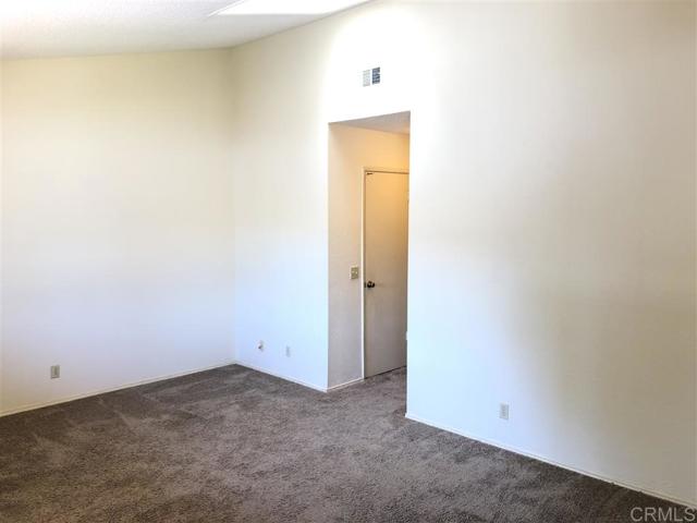 Detail Gallery Image 6 of 23 For 1341 S Juniper St #C,  Escondido,  CA 92025 - 2 Beds | 1/1 Baths