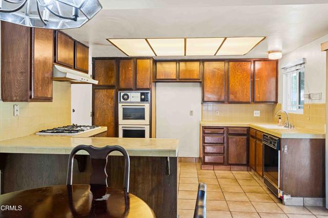 Detail Gallery Image 16 of 39 For 5122 Ardenel Ave, Temple City,  CA 91780 - 3 Beds | 2 Baths