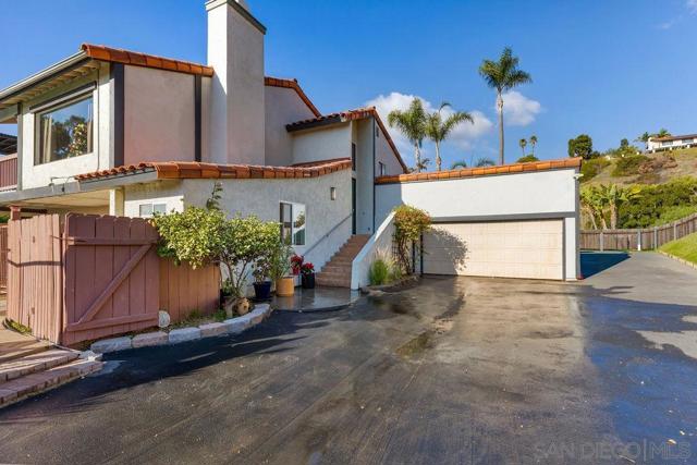 4339 Macronald Dr., La Mesa CA: https://media.crmls.org/mediaz/022623e3-3803-46ea-ab0d-f6397e2fcdc7.jpg