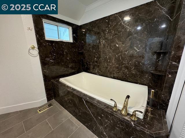 1675 EL NIDO #E, Diablo CA: https://media.crmls.org/mediaz/02268fb7-f1aa-4a5c-9b48-890f691d3e3b.jpg
