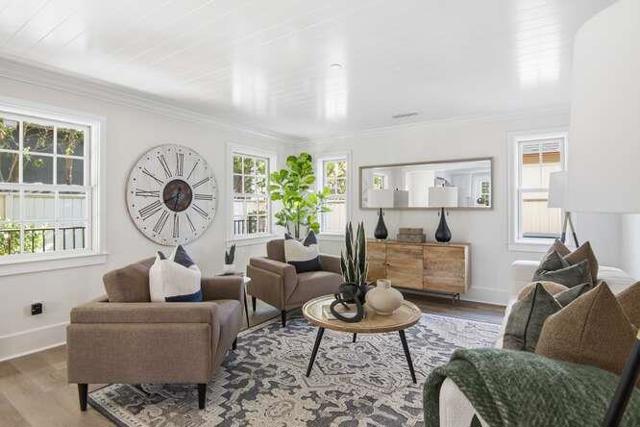 Image 11 of 36 For 16897 Mitchell Avenue