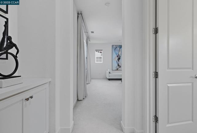 320 E Angelina Ave, Mountain House CA: https://media.crmls.org/mediaz/0228bfe6-1fe0-4915-888b-239abff5cffa.jpg