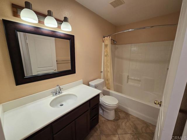 741 Pebble Beach Drive, San Marcos CA: https://media.crmls.org/mediaz/022a557c-bee7-4562-a8d1-4886992d1e6b.jpg