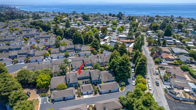 294 Barkentine Court, Aptos CA: https://media.crmls.org/mediaz/022a80d4-6a5f-4d35-9b54-153f142a3cad.jpg