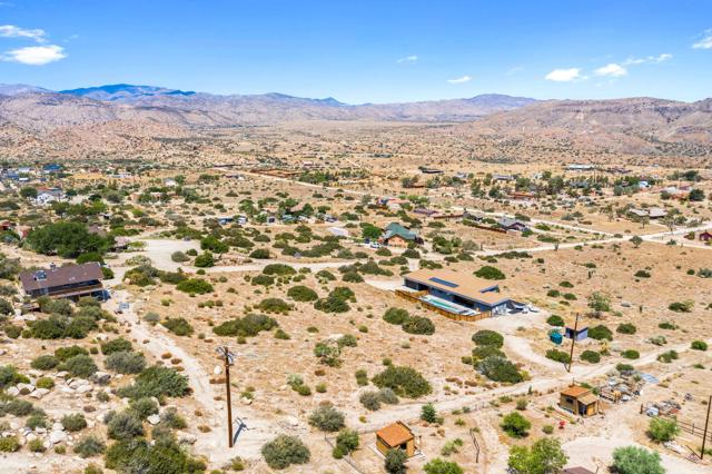 0 Minna Gombell Lane, Pioneertown CA: https://media.crmls.org/mediaz/022b613e-ecc2-4c9f-ae42-467af802049e.jpg