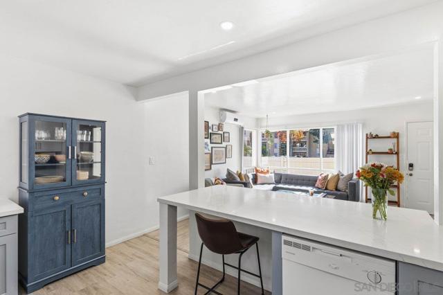 1818 Diamond St, San Diego CA: https://media.crmls.org/mediaz/022bdf5c-f32d-4809-97c6-eb02925184c0.jpg