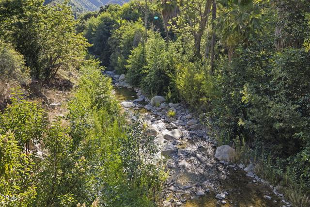 16825 Maricopa Highway, Ojai CA: https://media.crmls.org/mediaz/022be0e2-7bd6-4fe2-927c-268c7cd37e07.jpg