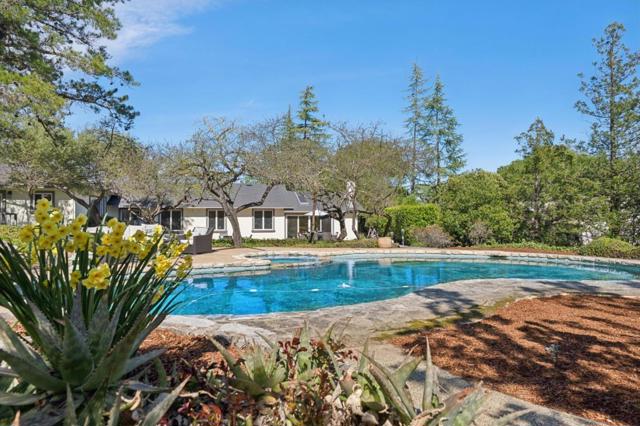 18074 Daves Avenue, Monte Sereno CA: https://media.crmls.org/mediaz/022cccab-d11e-4270-97c9-d7eb2deabef4.jpg