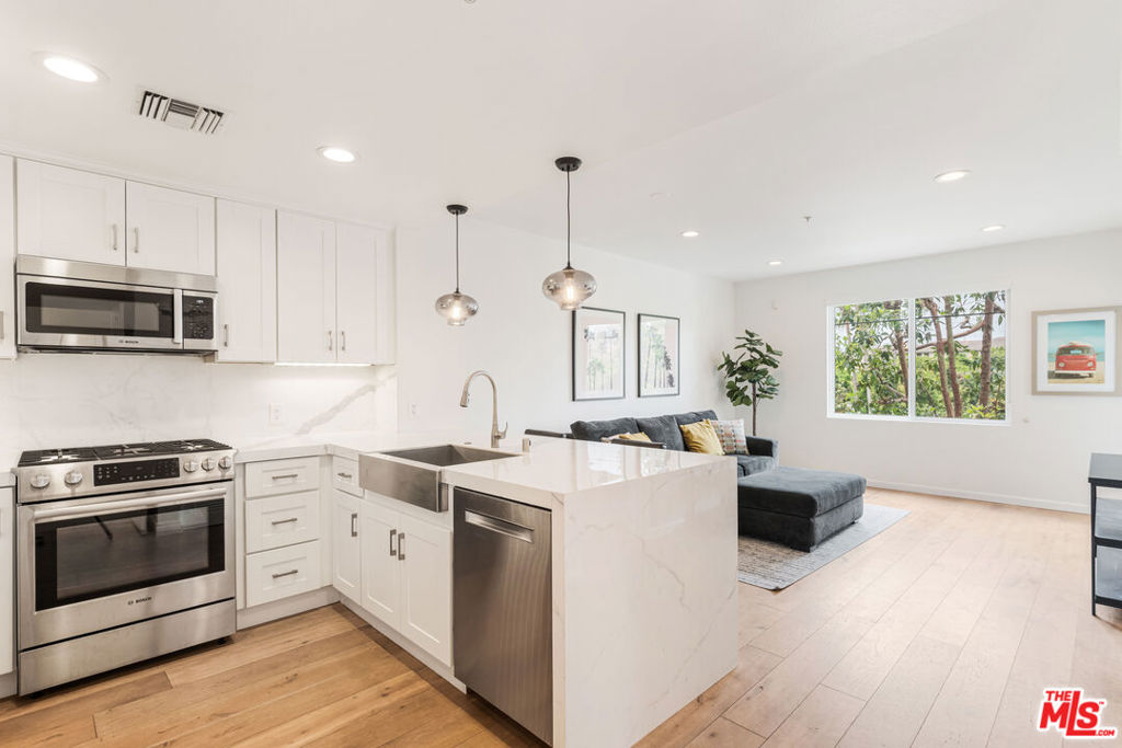 13200 Pacific Promenade #210