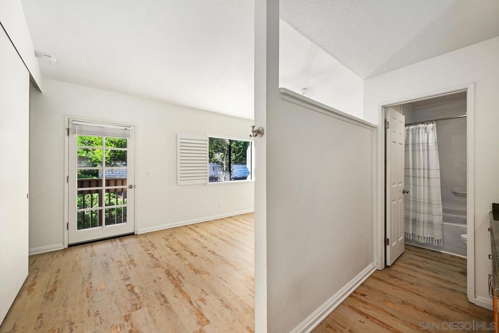 1680 Coast Highway 101 - photo 15