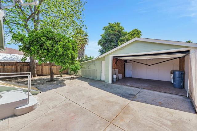 494 Madera Avenue, San Jose CA: https://media.crmls.org/mediaz/022ef1e1-cc55-4fbf-93db-d6598838407c.jpg
