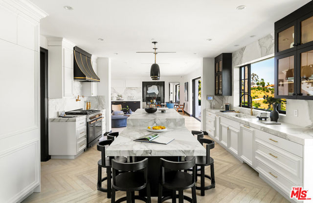 Drew Fenton | 10932 Savona Road Los Angeles CA | MLS: 7216618