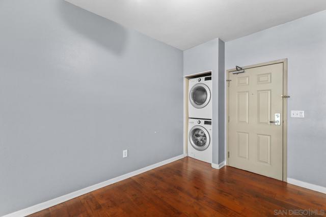 Image 9 of 18 For 1501 Front St  315