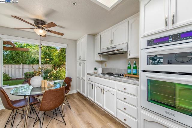 847 Dana Cir, Livermore CA: https://media.crmls.org/mediaz/0231aa3f-22a8-44ce-b9ba-5da5316bf625.jpg