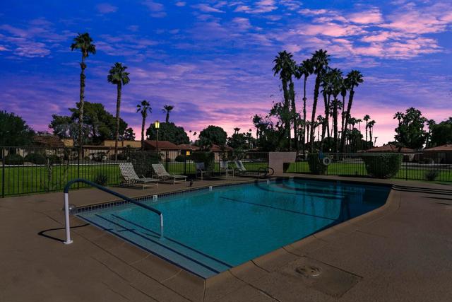 51 Sunrise Drive, Rancho Mirage CA: https://media.crmls.org/mediaz/023284d0-e093-47e6-9e66-22ba1d8112e0.jpg