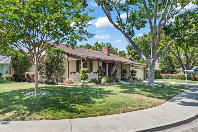 2127 Talia Avenue, Santa Clara CA: https://media.crmls.org/mediaz/02337b40-9ea7-4984-8181-0840d1c65900.jpg