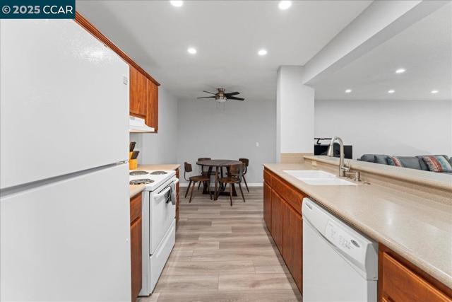 13700 San Pablo Ave, San Pablo CA: https://media.crmls.org/mediaz/0234459d-544c-4a73-aac6-fcc1d6af8e18.jpg