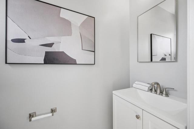 1633 Ark Street, San Mateo CA: https://media.crmls.org/mediaz/023452b1-101e-47c1-81c1-c314cdba48ac.jpg
