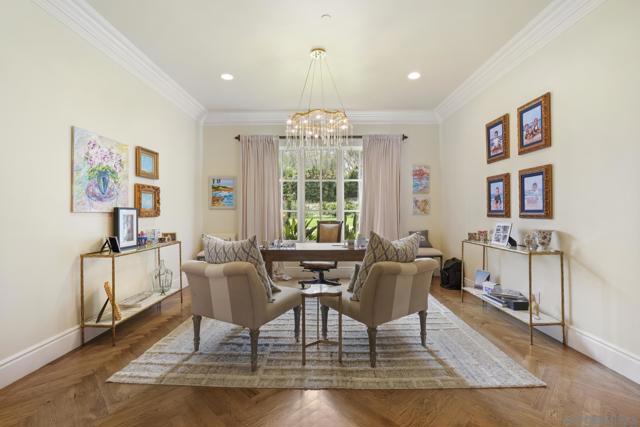 16356 Rambla De Las Flores, Rancho Santa Fe CA: https://media.crmls.org/mediaz/02345541-d2d4-4cc8-83d8-c953d17c1b46.jpg