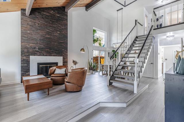 1835 Camino Estrada, Concord CA: https://media.crmls.org/mediaz/0234bd05-ef12-415f-95b5-63d28a07bba2.jpg