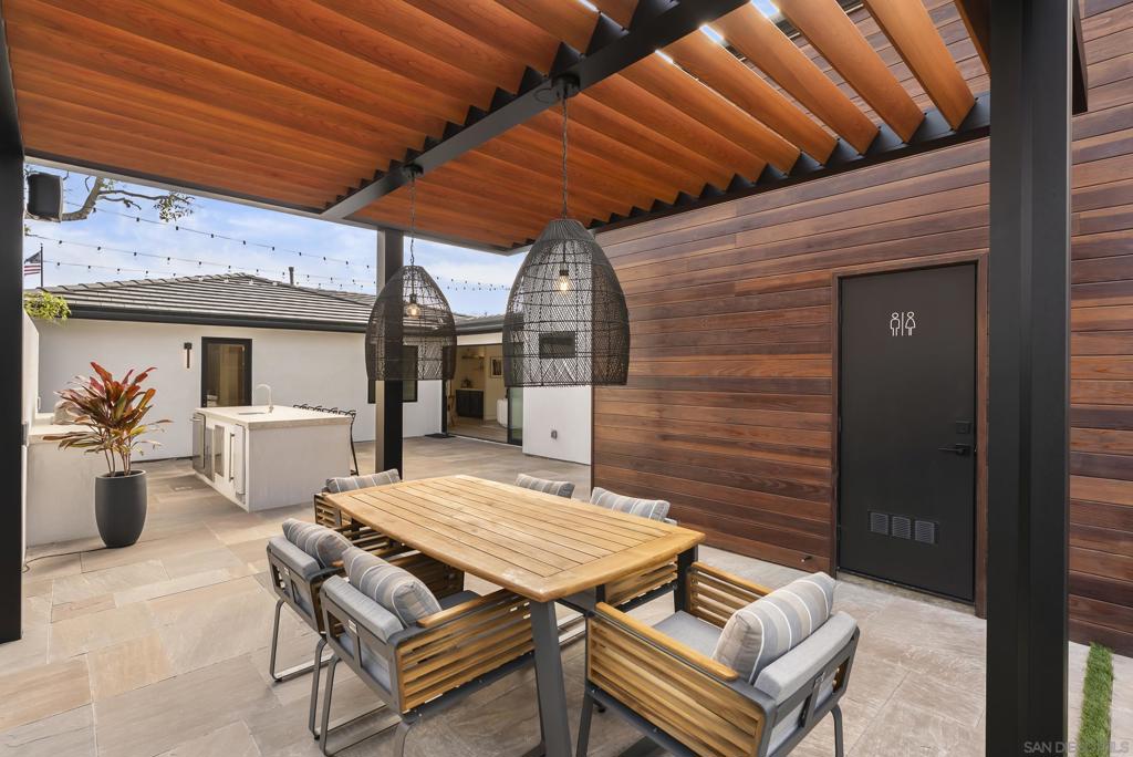 MLS #250043261SD image #7