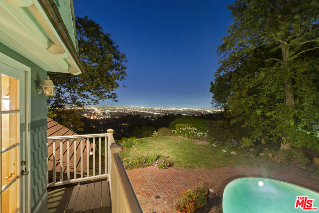 15401 Mulholland Drive, Los Angeles CA: https://media.crmls.org/mediaz/0235596a-1227-407a-9cc9-33abdf69b6df.jpg